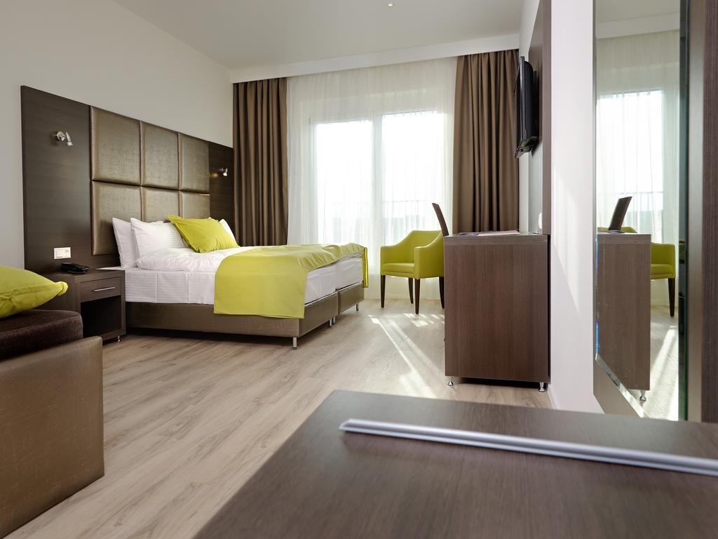 Hotel Boutique Bellevue / Basel Rheinfelden (Baden)